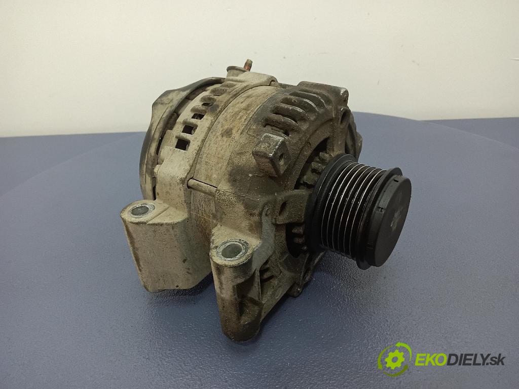 Toyota Avensis 2005 Alternator 01