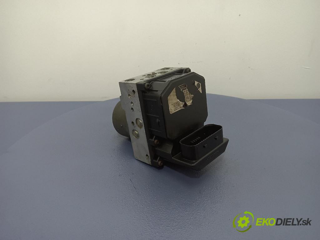 Toyota Avensis 2005 čerpadlo ABS x 44540-05040