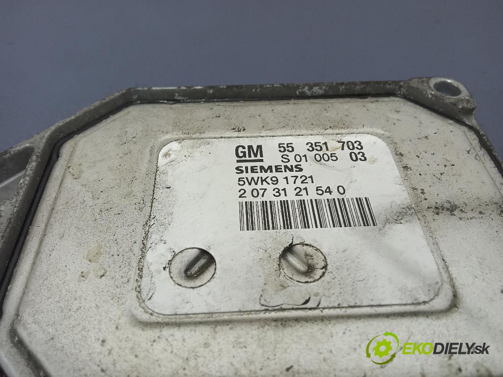 Opel Zafira 2002 riadiaca jednotka Motor: 55351703