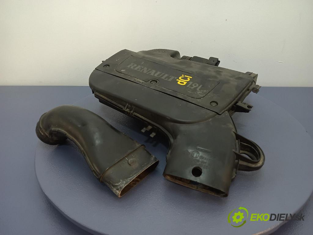 Renault Megane scenic 2002 obal Filtra: Vzduch: 8200065768A