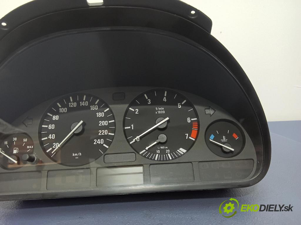 Bmw 523 1999 Přístrojová deska 8381195