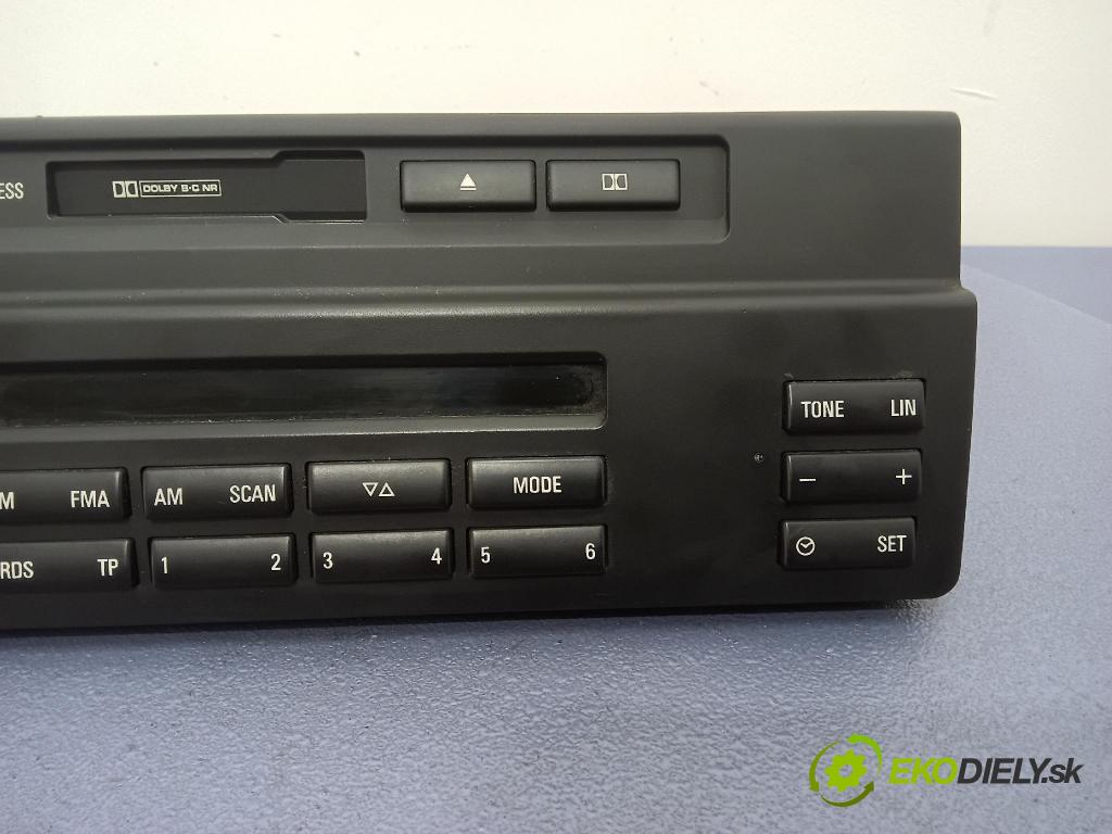 Bmw 523 1999 Radio I Navigace: 8377005
