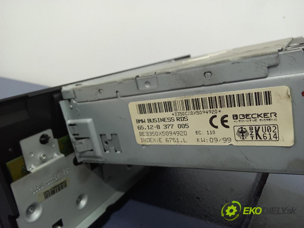 Bmw 523 1999 Radio I Navigácia: 8377005