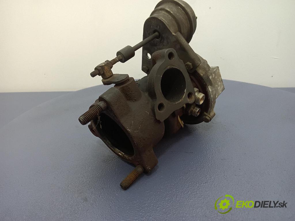 Audi A4 0 (Turbo-kompresor:): 058145703J