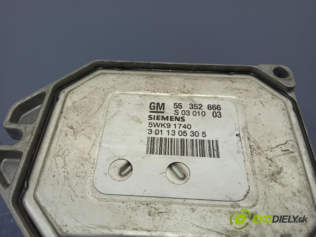 Opel Vectra-c 2003 riadiaca jednotka Motor: 55352666