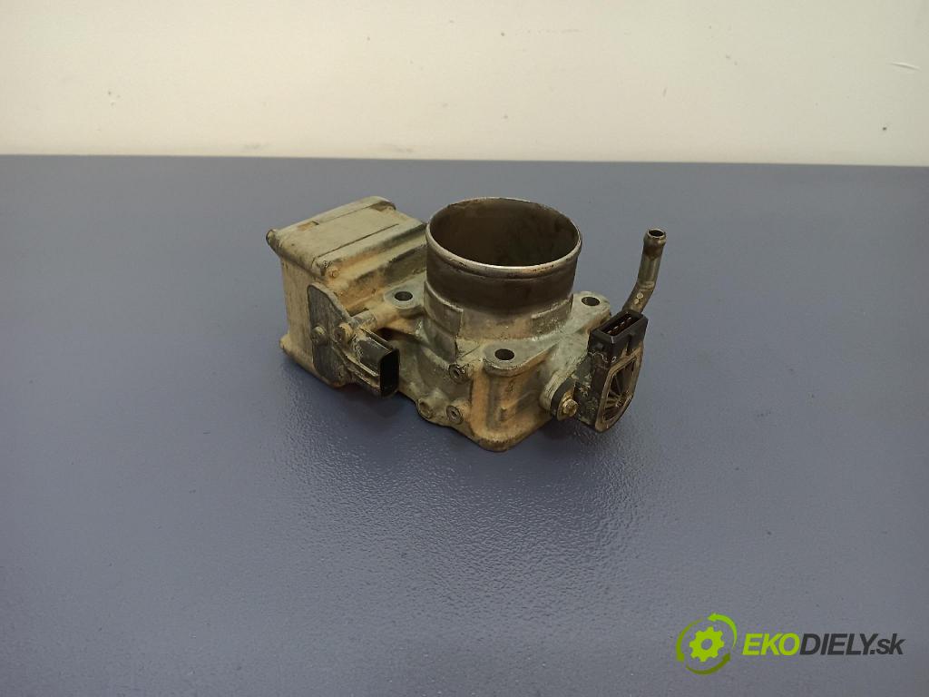 Mitsubishi Carisma 2003 škrticí klapka EAC60-003