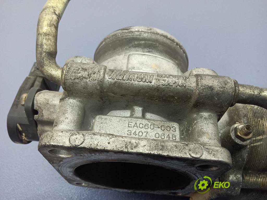 Mitsubishi Carisma 2003 klapka EAC60-003