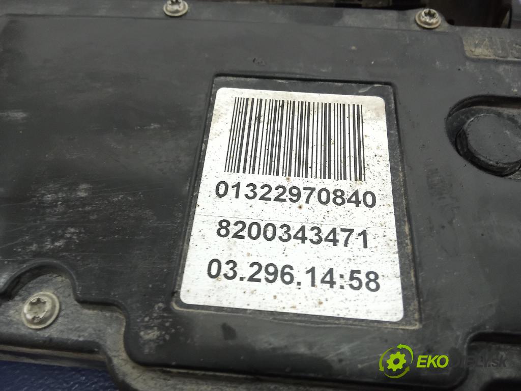 Renault Megane scenic 2003 Páka: Brzda: Ručná: 8200343471