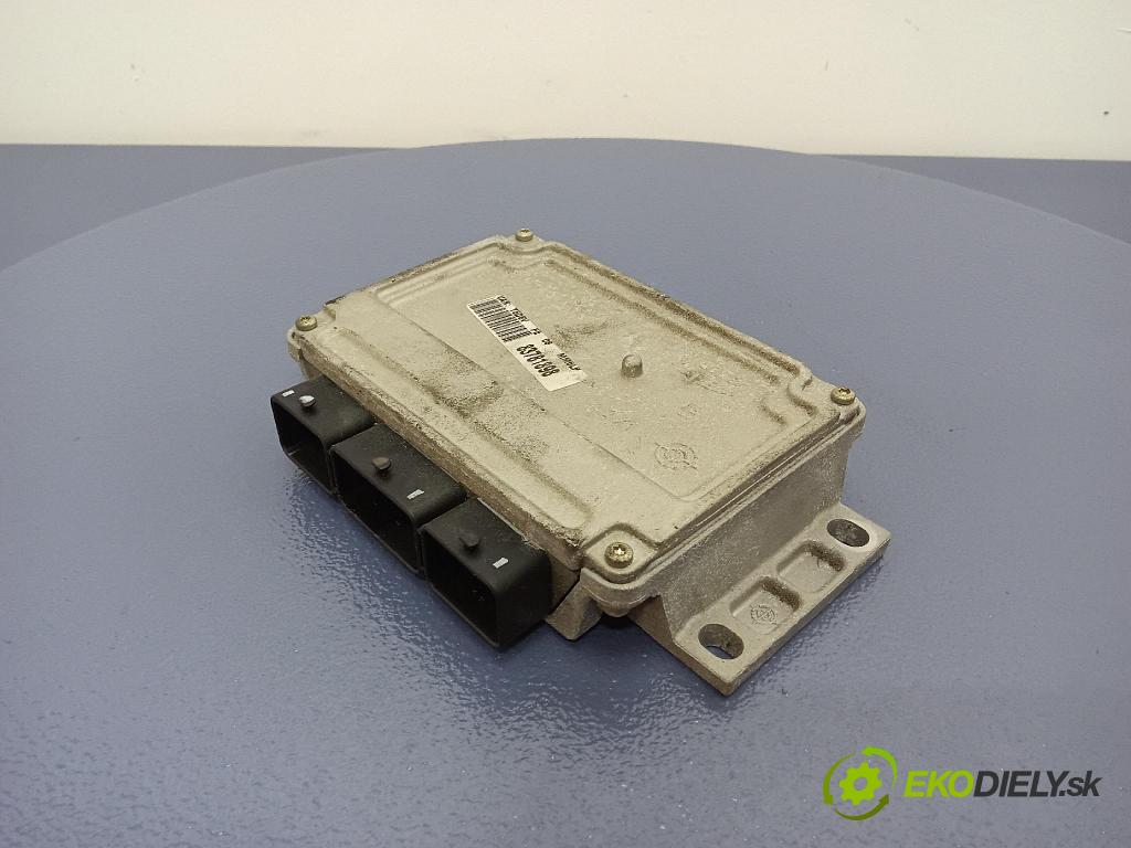 Peugeot 307 2004 riadiaca jednotka Motor: 9654716780