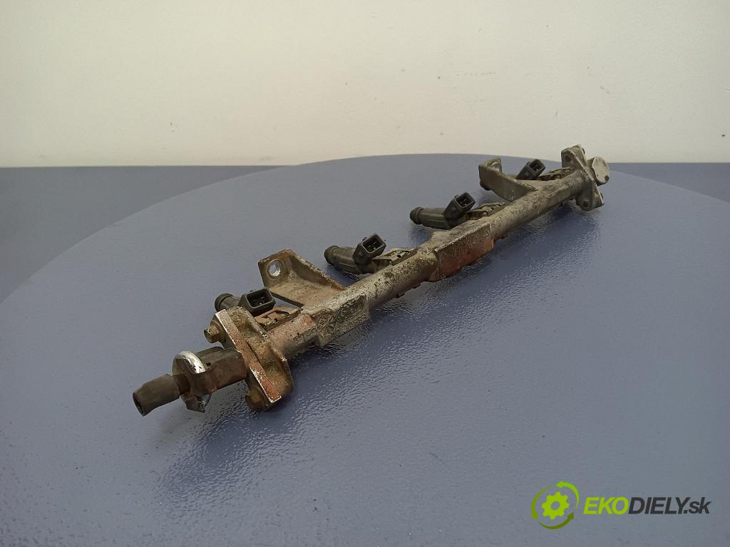 Mazda Tribute 2003 lišta Dodávka: 0280155887