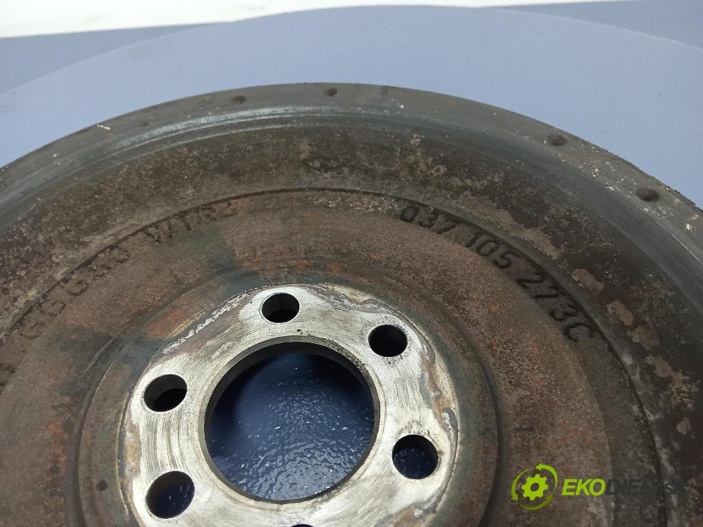 Vw Passat 0 kolo Houpačka: 037105273C