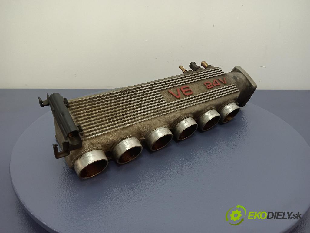 Alfa romeo 156 0 potrubí Sání: B833