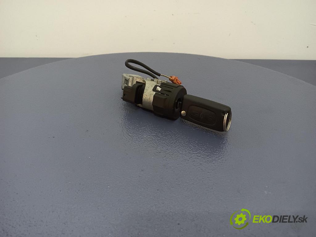 Citroen C3 2005 Spínač zapalování. N0502455