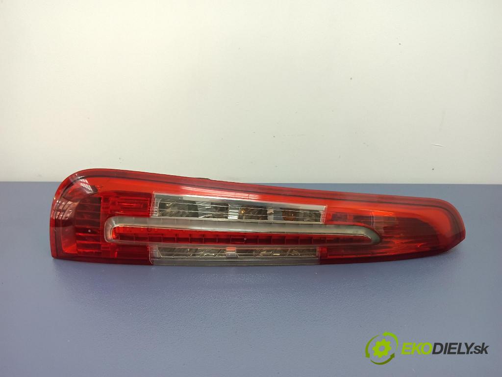 Ford C-max 2008 svetlo / reflektor zad ľavá Vonkajsia: M51-13N411-AA
