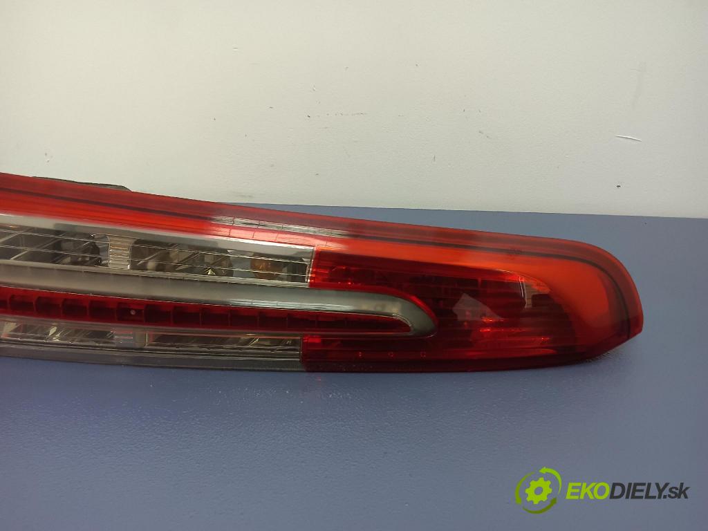 Ford C-max 2008 svetlo / reflektor zad ľavá Vonkajsia: M51-13N411-AA