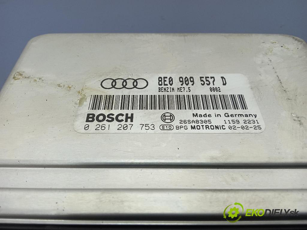 Audi A4 2002 řídící jednotka Motor: 8E0909557D