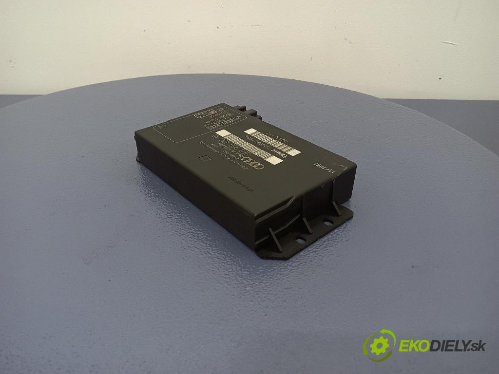 Audi A4 2002 riadiaca jednotka Komfortu 8E0959433AD