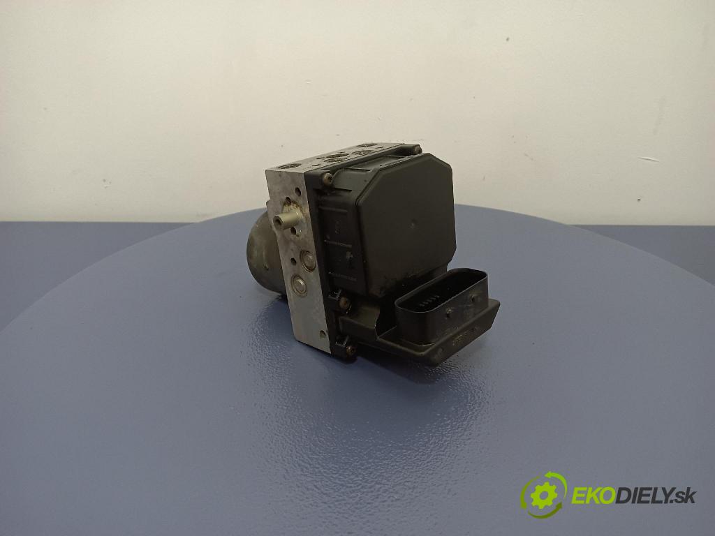 Audi A4 2002 čerpadlo ABS x 8E0614517
