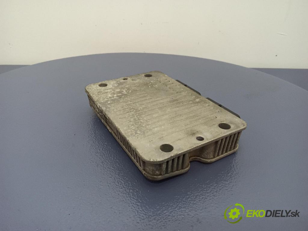 Chrysler Pacifica 2004 řídící jednotka 67R-016025