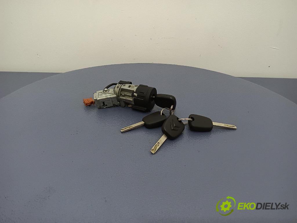 Citroen C3 2008 Spínač zapalování. N0502455