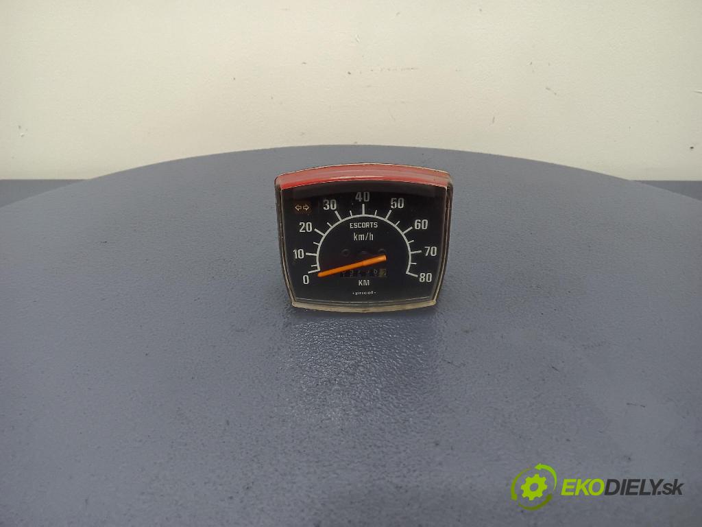 Yamaha Escorts 1998 prístrojovka/ budíky 01