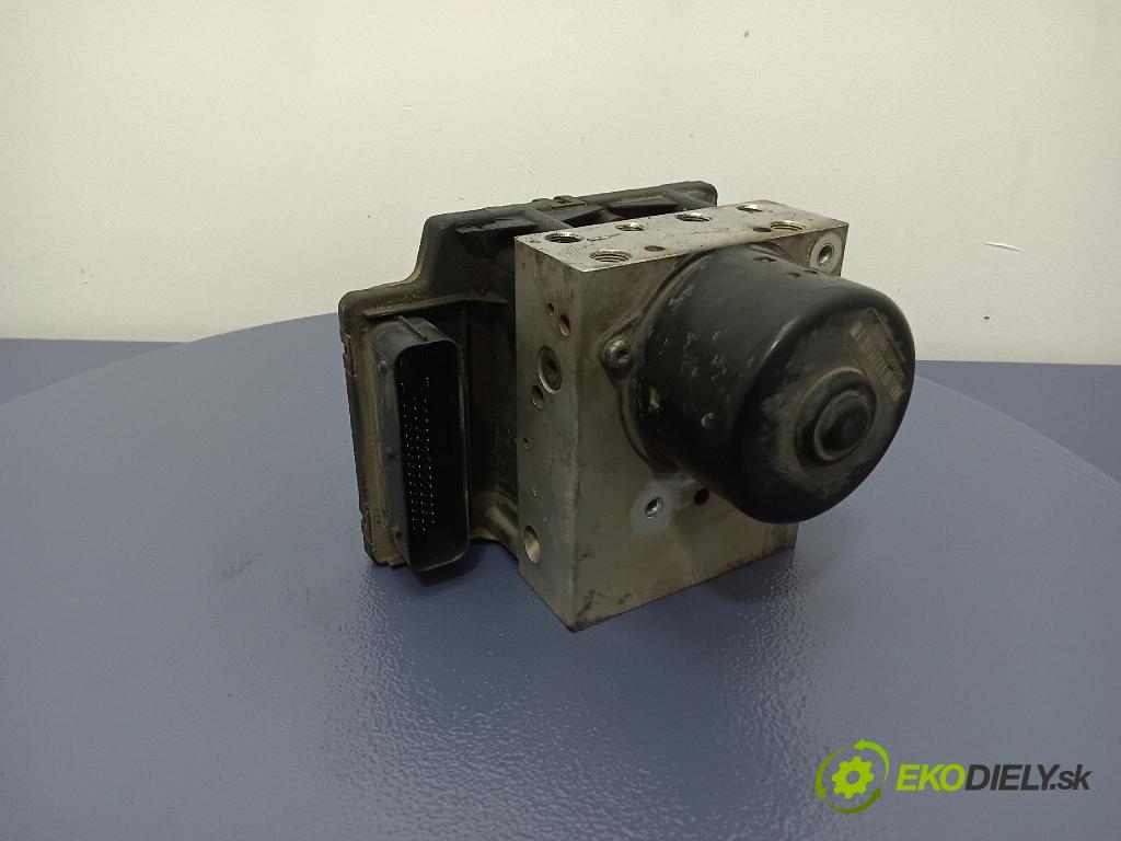 Volkswagen Beetle 1999 čerpadlo ABS x 1C0907379S