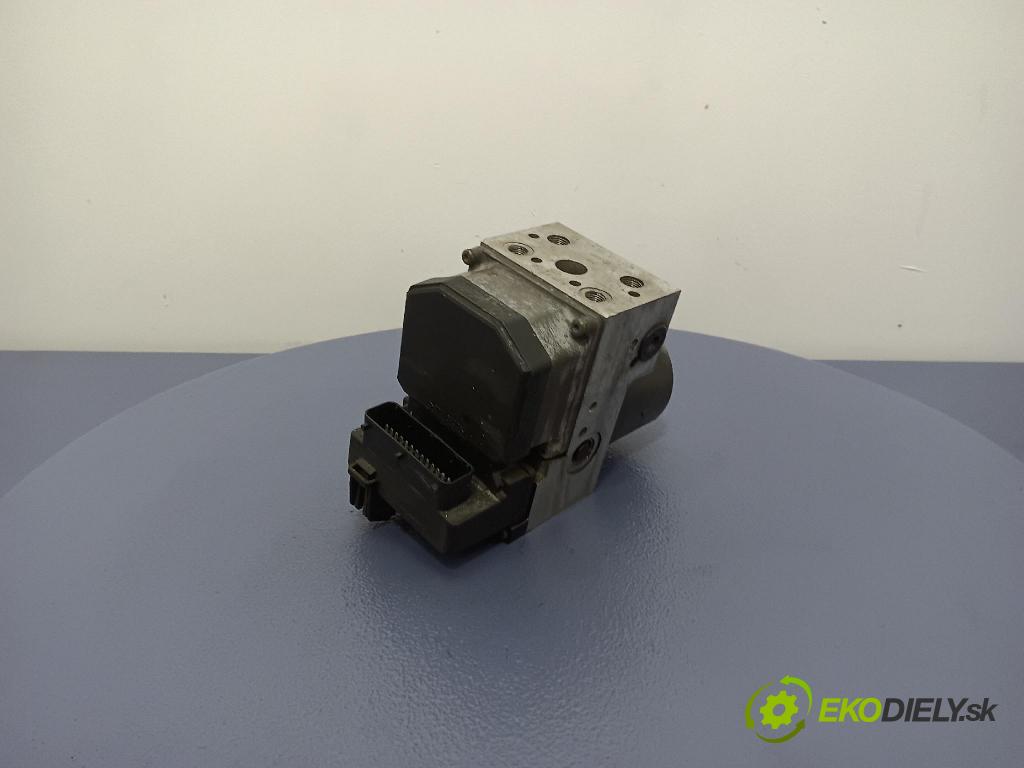 Audi A6 2000 čerpadlo ABS x 8E0614111AH