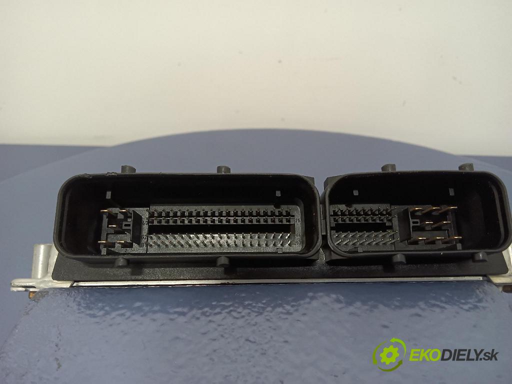 Audi A6 2002 riadiaca jednotka Motor: 4B0906018DC
