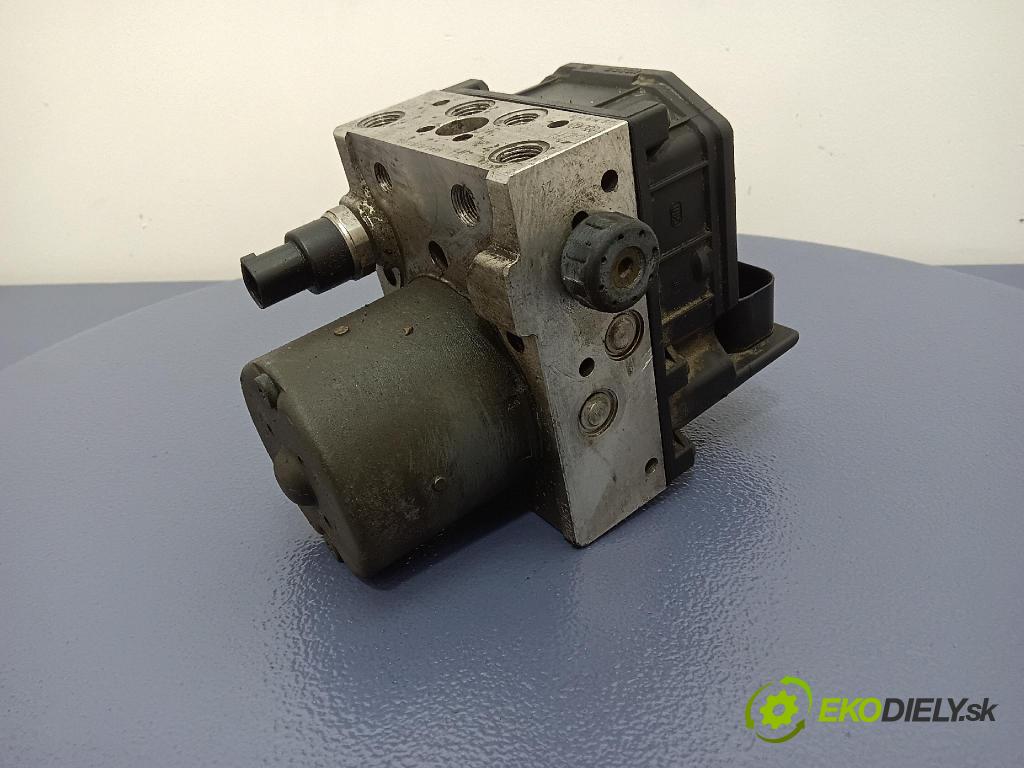 Audi A6 2002 čerpadlo ABS x 8E0614517