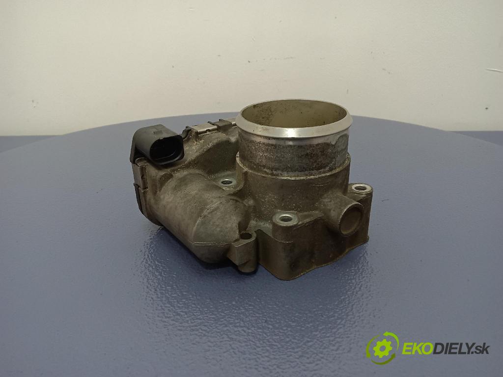 Audi A6 2002 škrticí klapka 06B133062M