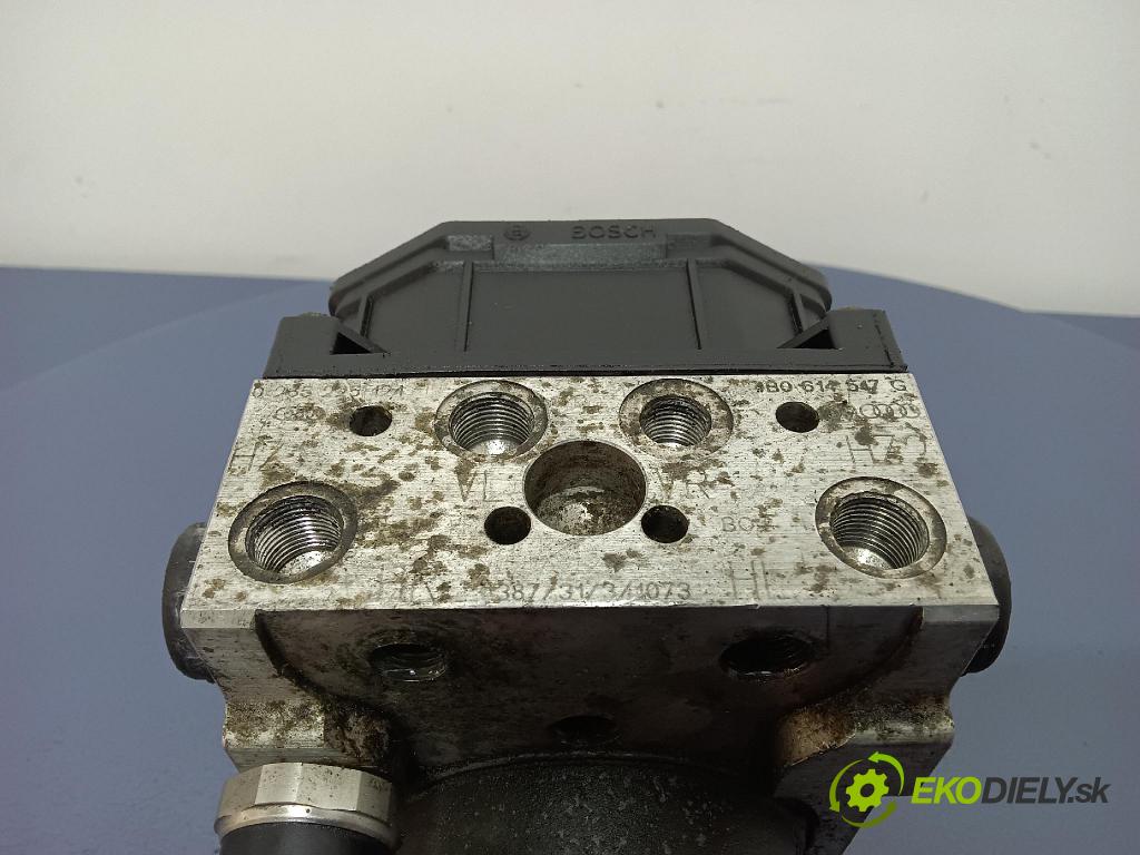 Volkswagen Passat 2001 čerpadlo ABS x 4B0614517G