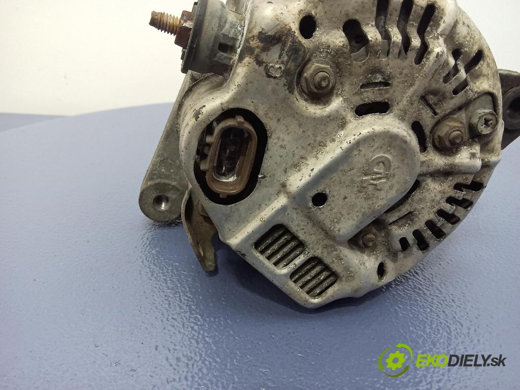 Toyota Yaris 2001 Alternator 27060-23030