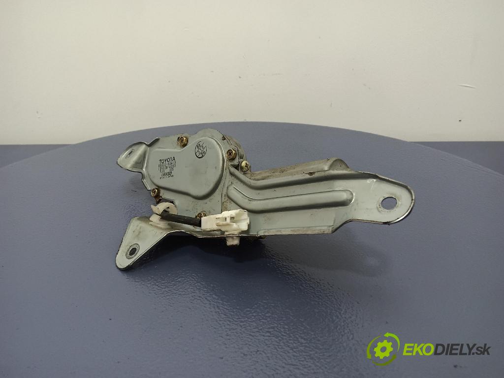 Toyota Yaris 2001 motor: Stierače: zad 85130-52010