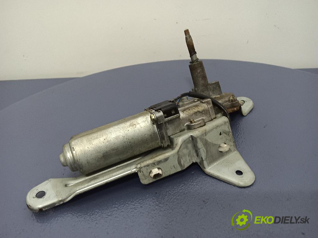 Toyota Yaris 2001 motor: Stierače: zad 85130-52010