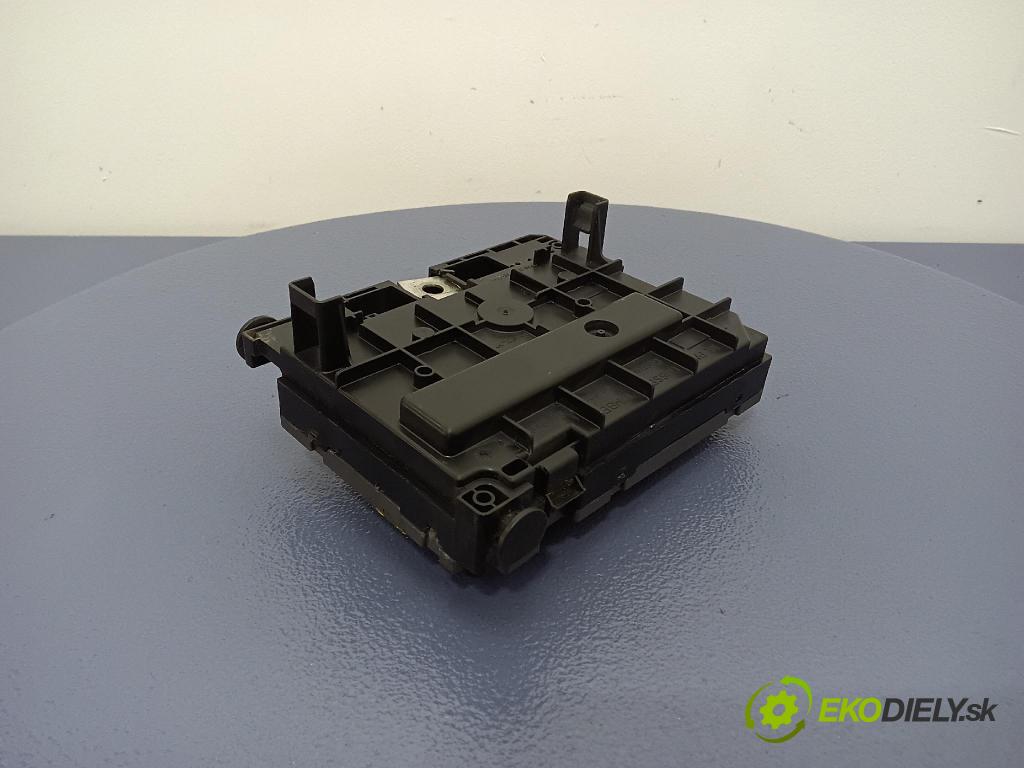 Citroen C4 picasso 2008 skrinka Poistky: 9675877980
