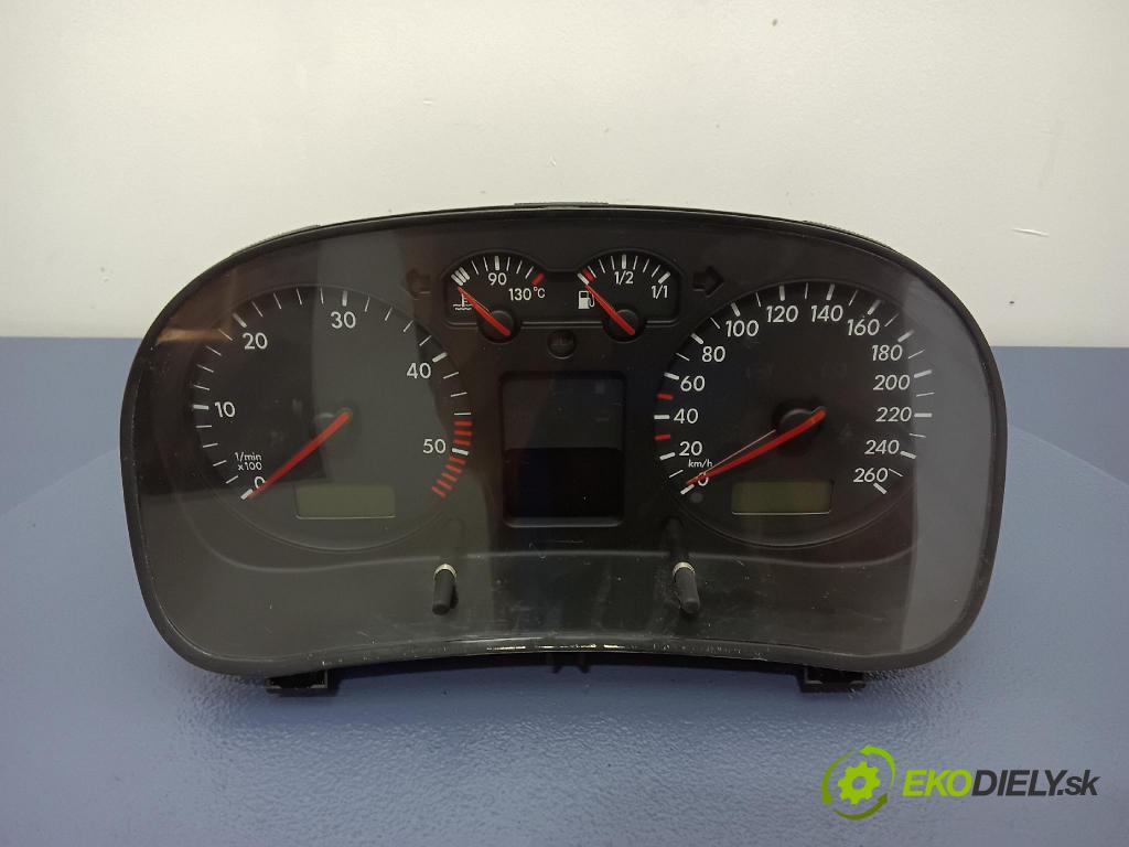 Volkswagen Bora 1999 prístrojovka/ budíky 1J0920822C