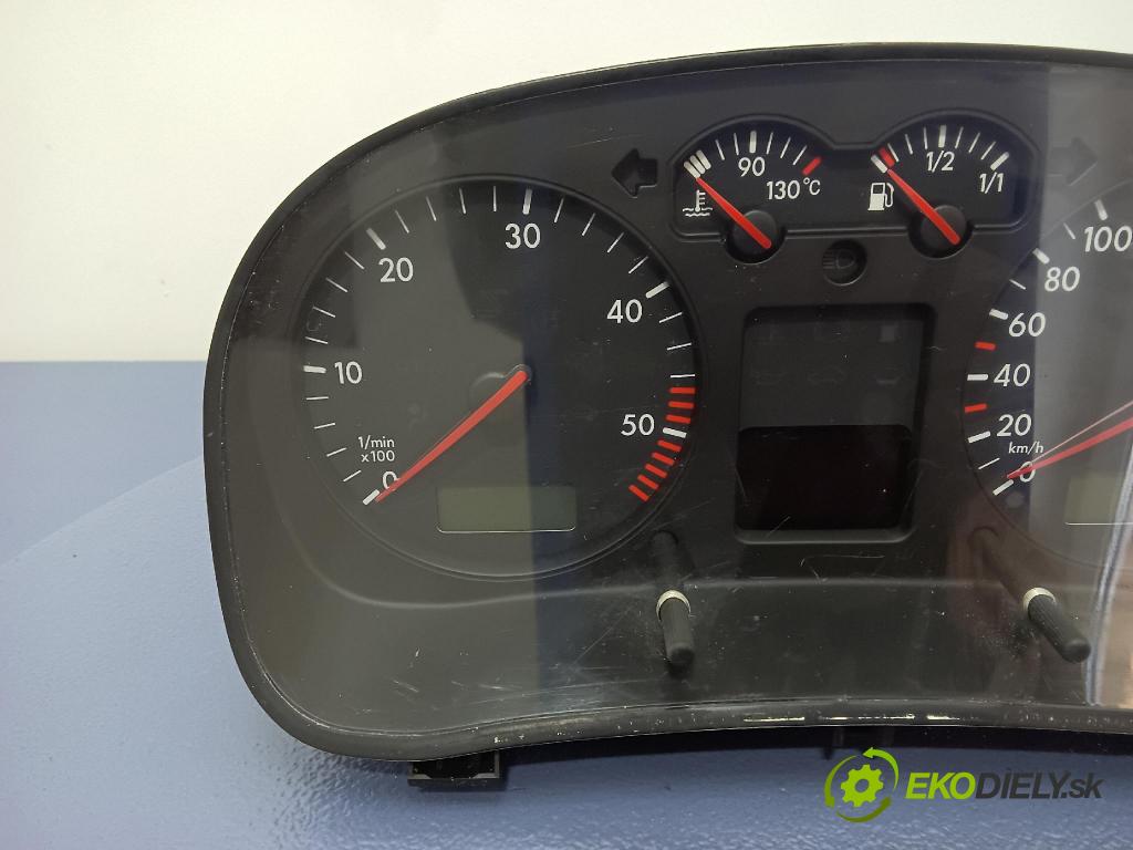 Volkswagen Bora 1999 prístrojovka/ budíky 1J0920822C
