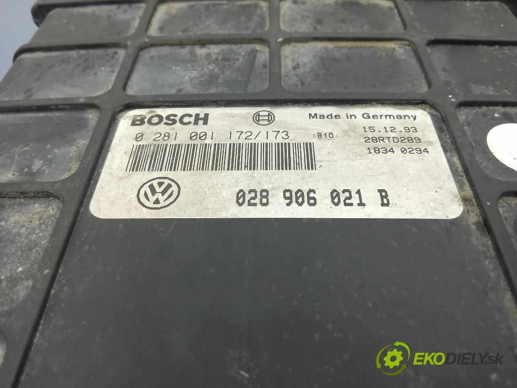 Volkswagen Passat 1994 řídící jednotka Motor: 028906021B