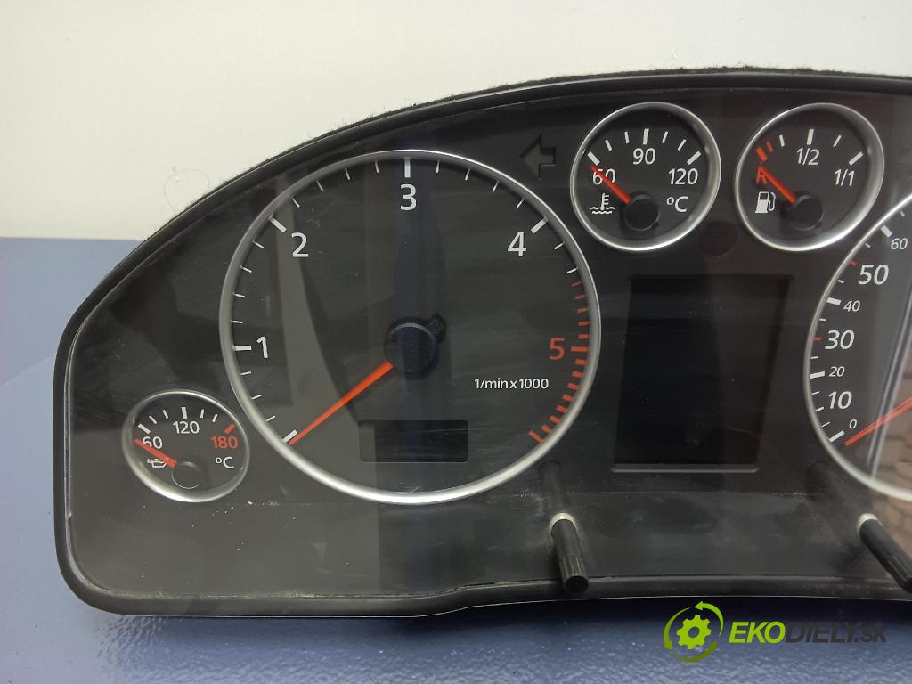 Audi A6 2002 prístrojovka/ budíky 4B0920933G