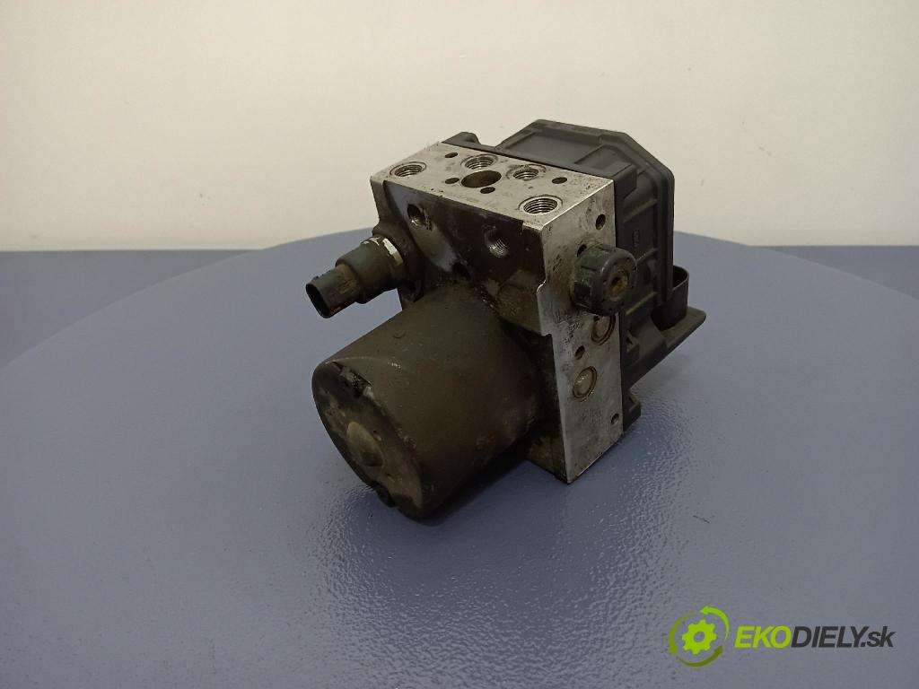 Audi A6 2002 čerpadlo ABS x 4B0614517G