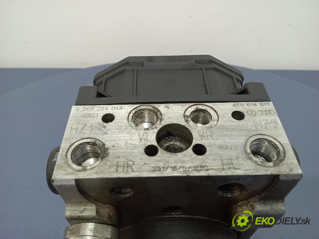 Audi A4 2004 čerpadlo ABS x 8E0614517