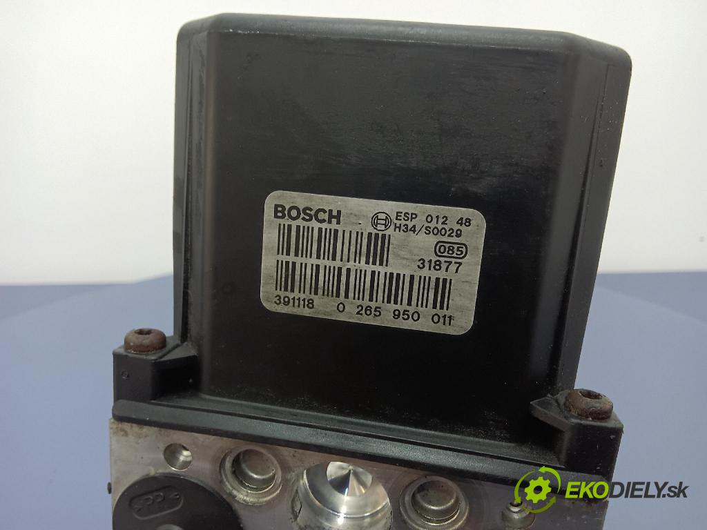 Audi A4 2004 čerpadlo ABS x 8E0614517