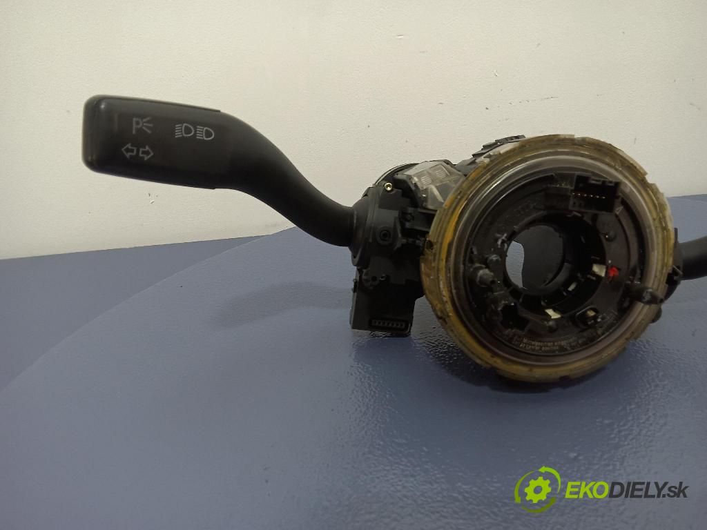 Audi A4 2004 prepínač Komplex: 8E0953541C