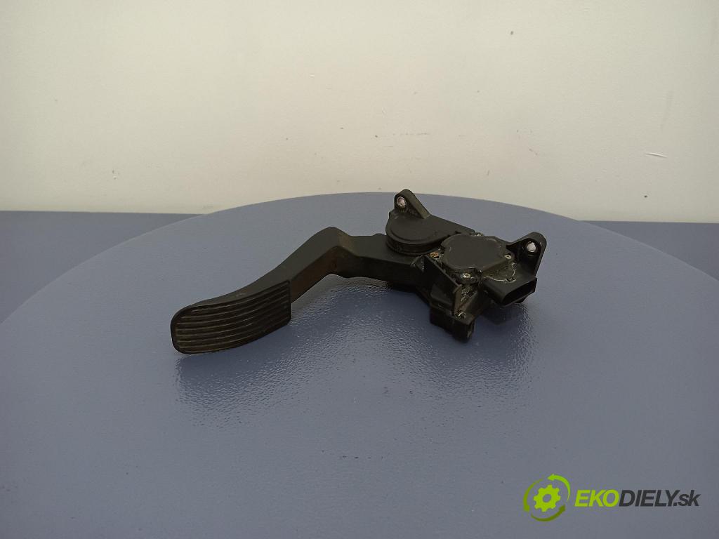 Mercedes-benz Sprinter 2005 pedal Plyn: A9013000404
