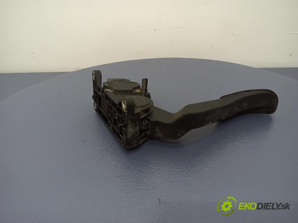 Mercedes-benz Sprinter 2005 pedal Plyn: A9013000404