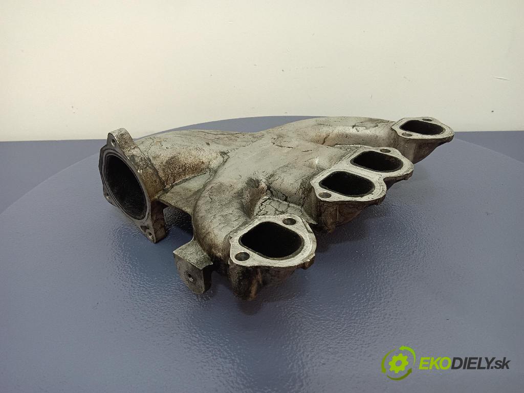 Volkswagen Golf 2002 zvod Sanie: 038129713AF