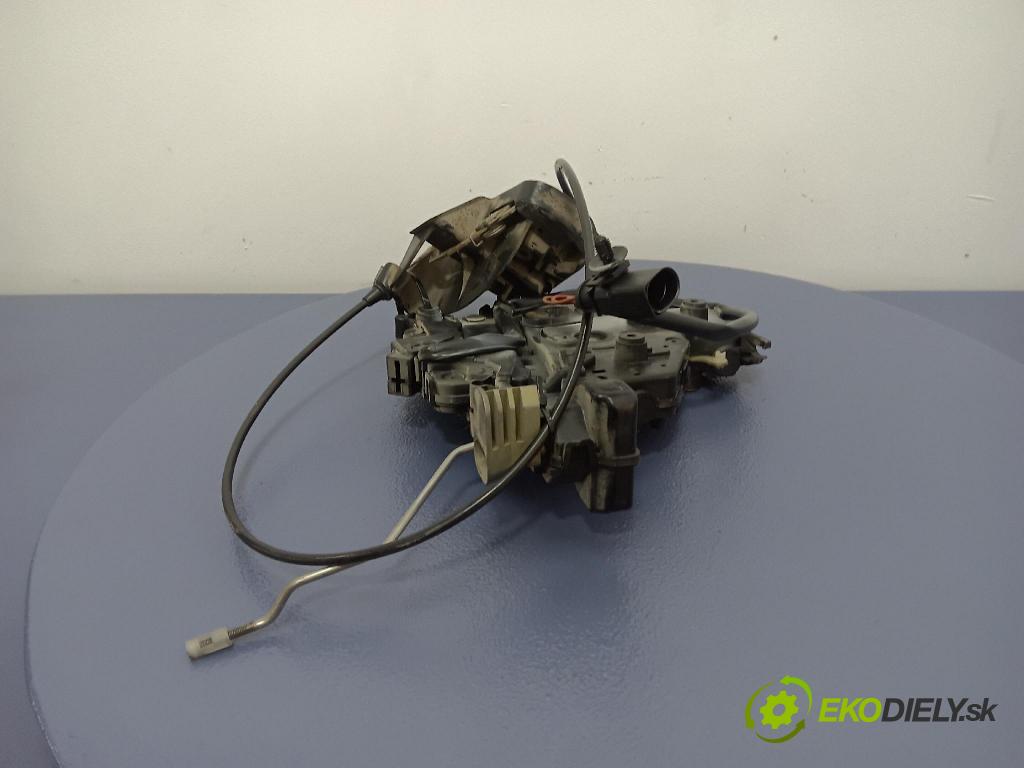 Volkswagen Transporter 2006 zámok dvere zad Vľavo: 7H0843653BG