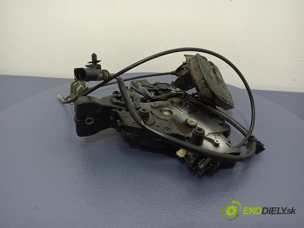 Volkswagen Transporter 2006 zámok dvere zad Vľavo: 7H0843653BG