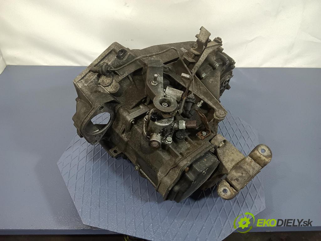 Volkswagen Transporter 2006 prevodovka Manualna GTY