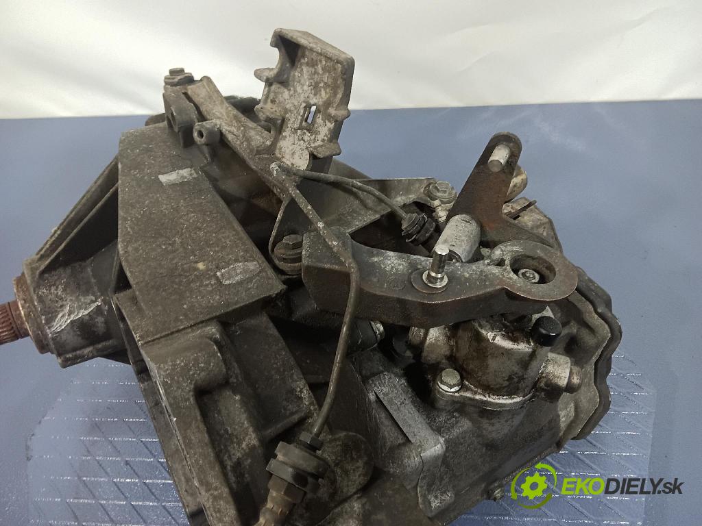 Volkswagen Transporter 2006 prevodovka Manualna GTY